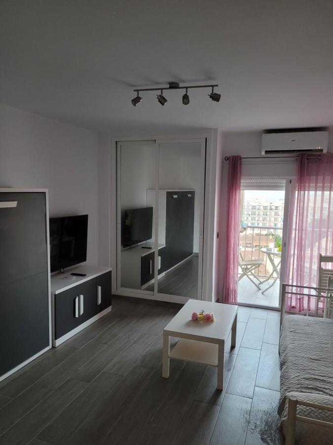 Precioso Alojamiento Con Piscinas Apartment Benalmádena Exterior foto